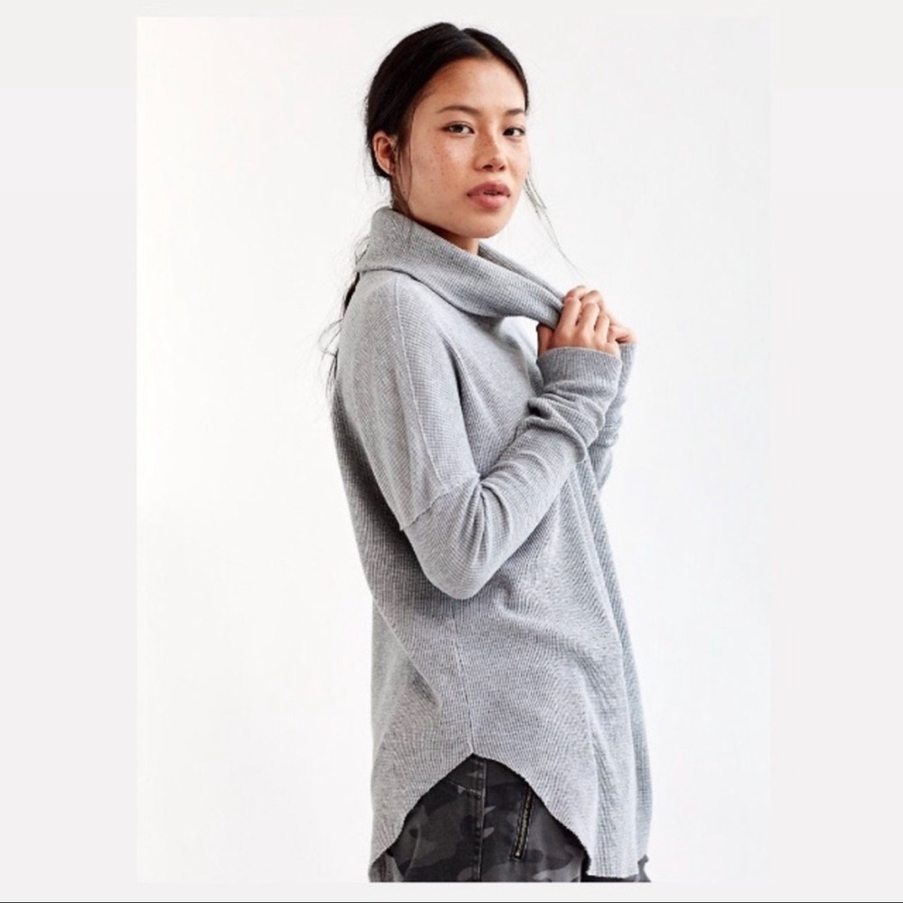 Aritzia TNA Gray Thermal Cowl Neck Sweater